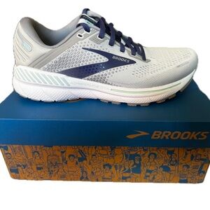 Brooks  Adrenaline GTS 22 Running Shoes Women's 8.5 Wide